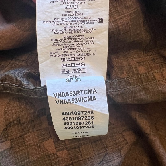 VANS-Men’s Short Sleeve Button Down Shirt - Picture 9 of 10